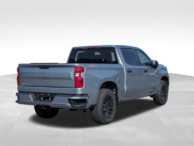 2025 Chevrolet Silverado 1500 Custom photo 3