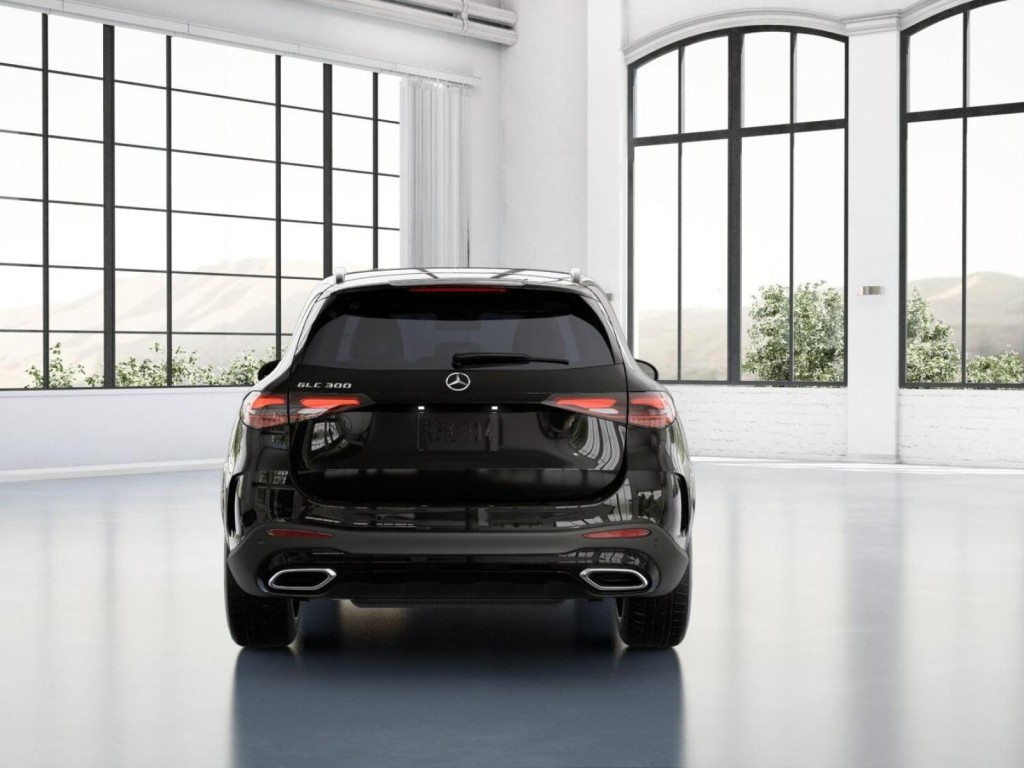 2026 Mercedes Benz GLC 300 photo 24