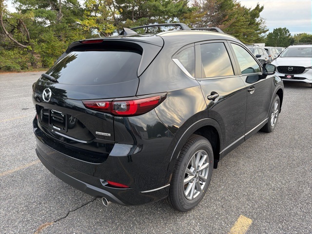 2025 Mazda CX-5 2.5 S Preferred photo 3
