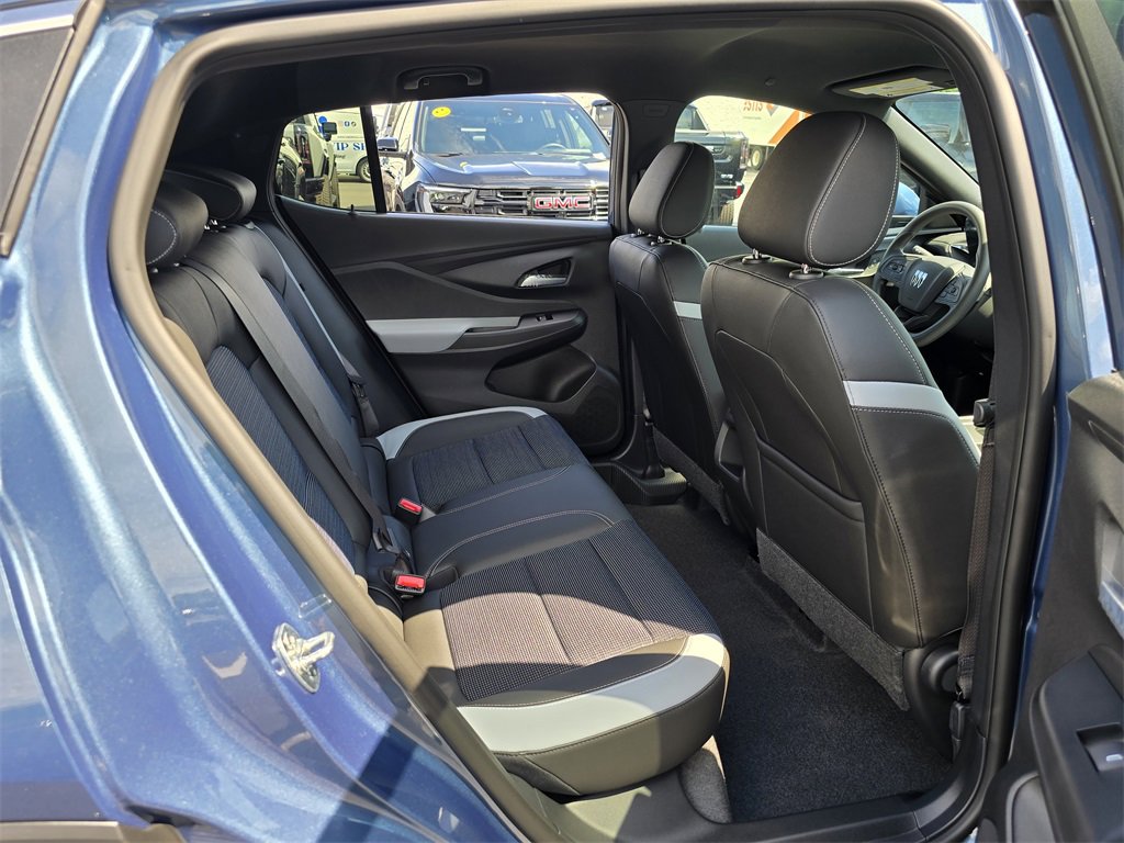 2025 Buick Envista Preferred photo 24