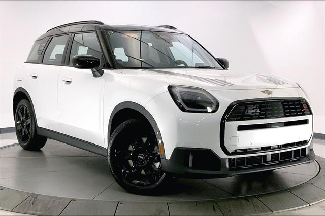 2026 MINI Countryman S's photo