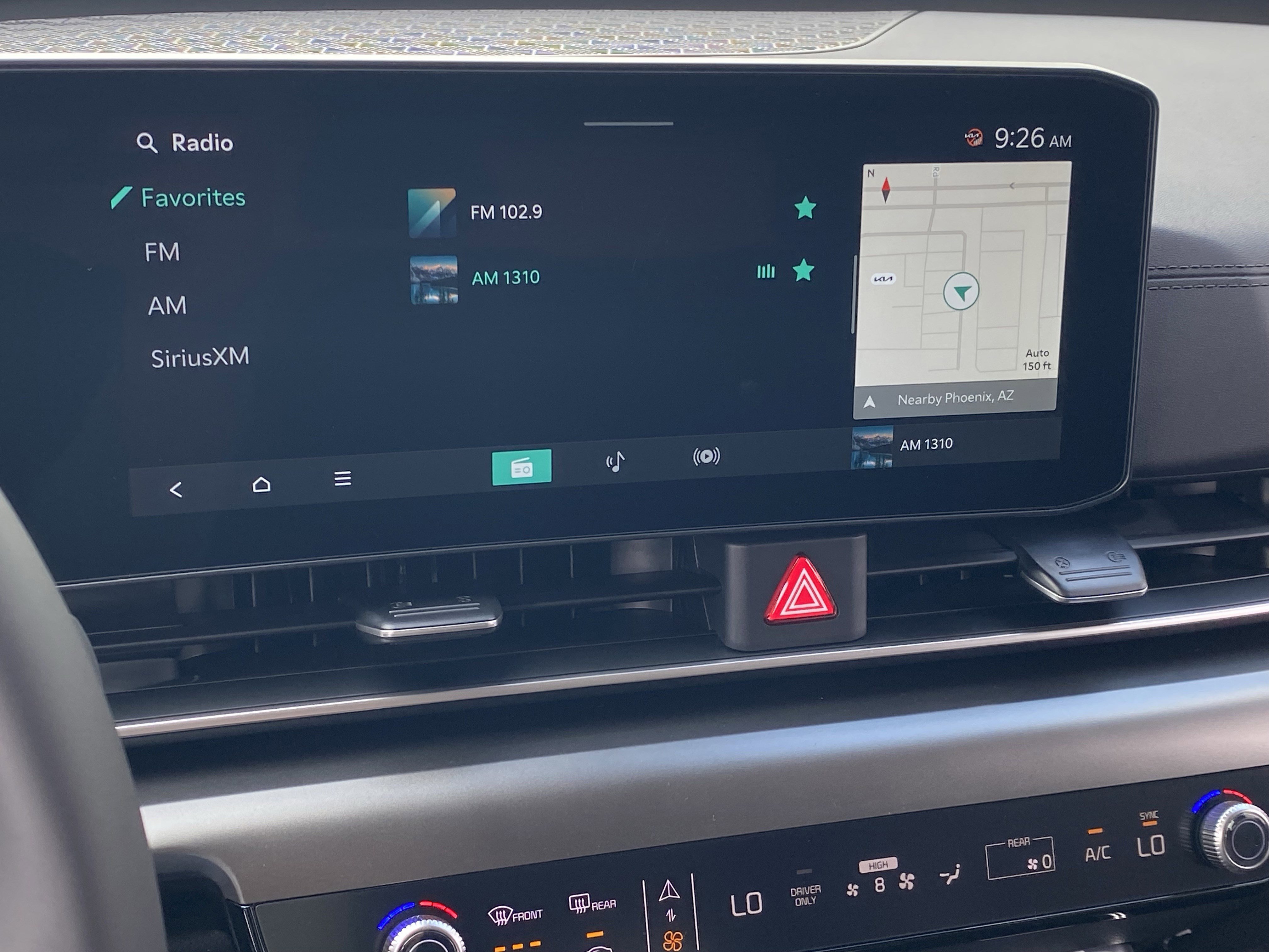 2026 Kia Carnival SX photo 2