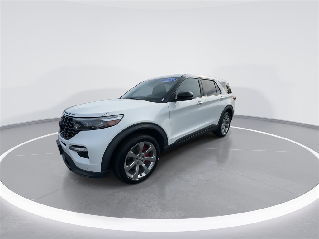 2021 Ford Explorer ST photo 4