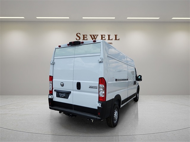2024 Ram ProMaster 3500 photo 2