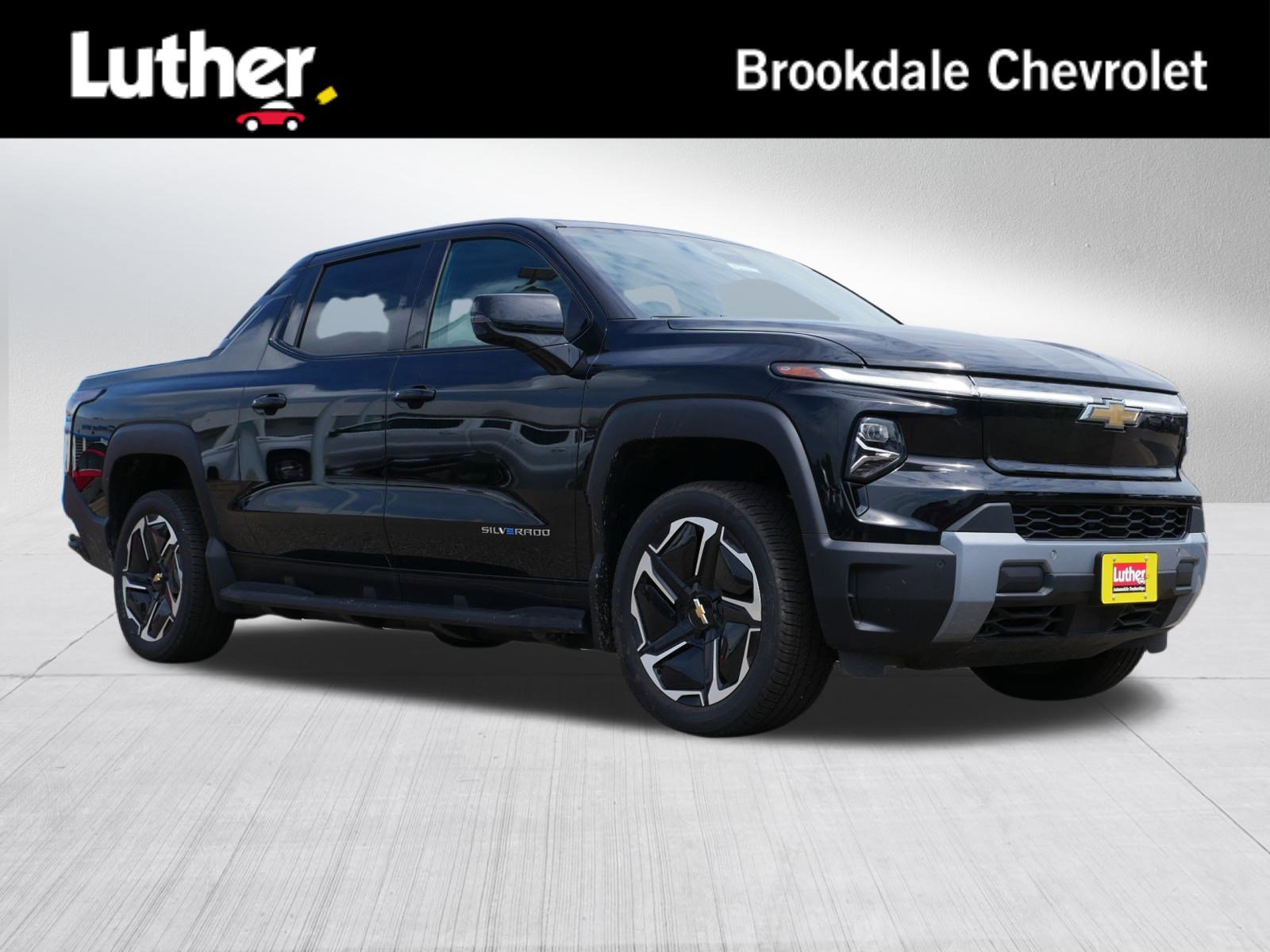 2026 Chevrolet Silverado EV LT's photo