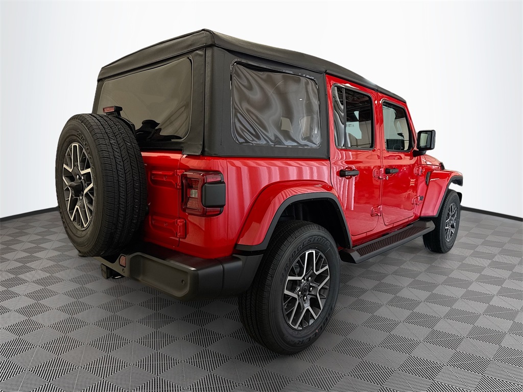 2025 Jeep Wrangler Sahara photo 10