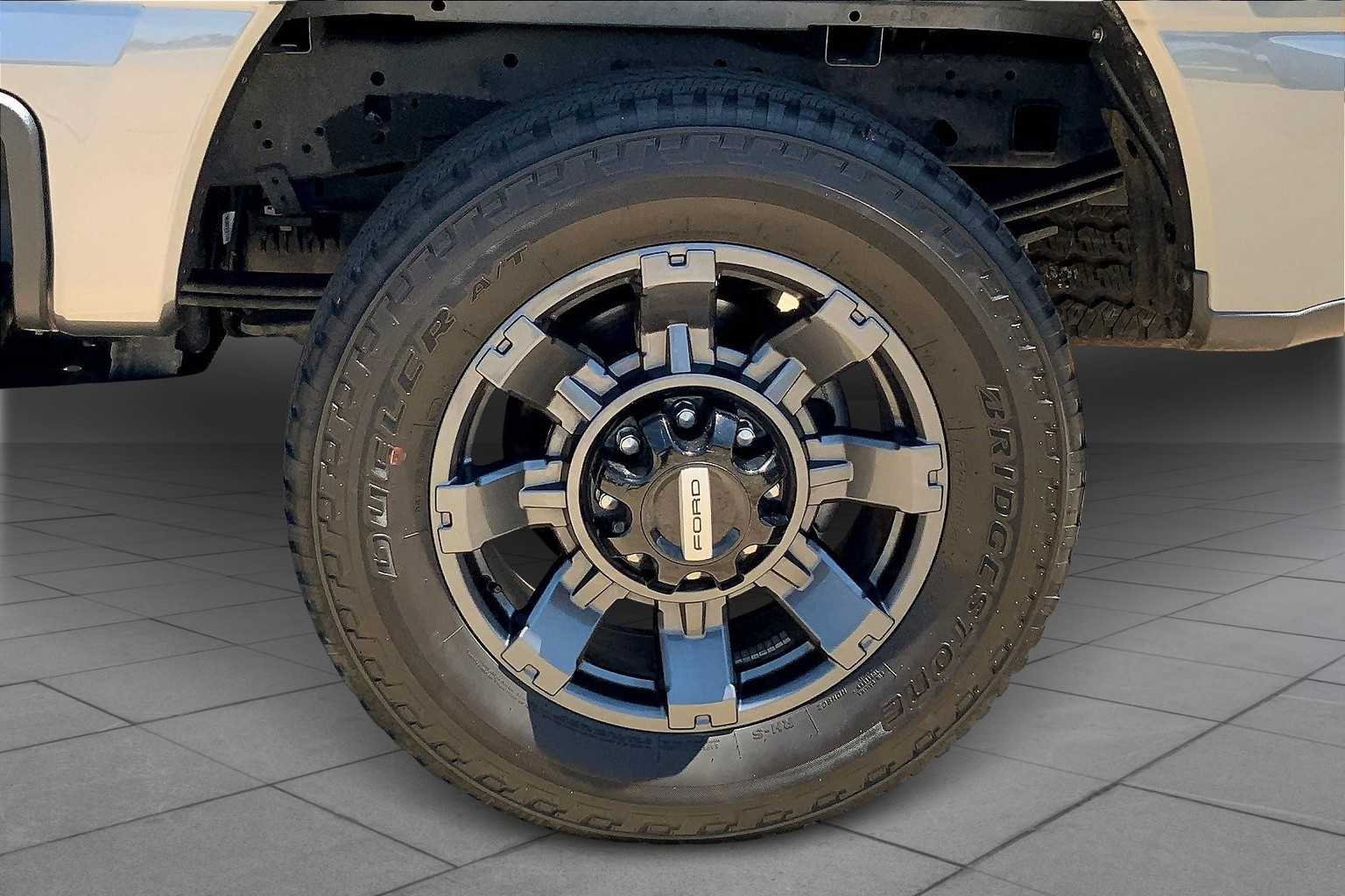 2024 Ford F-250 1500 Denali photo 18