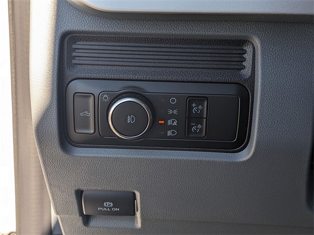 2024 Ford F-350 XL photo 22