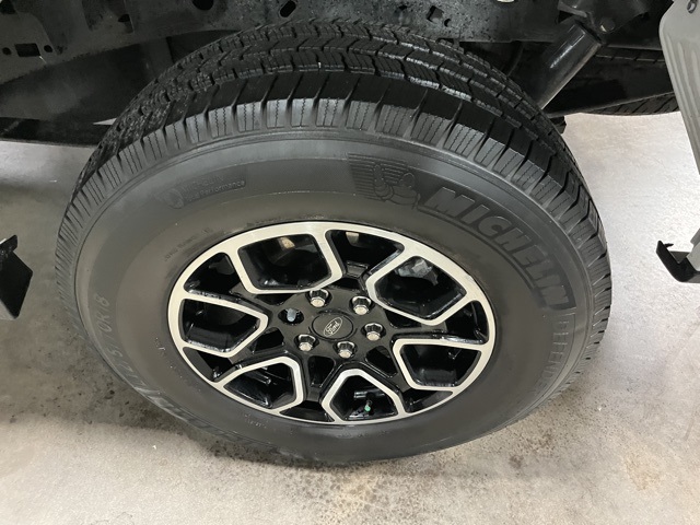 2023 Ford F-150 XL STX photo 6
