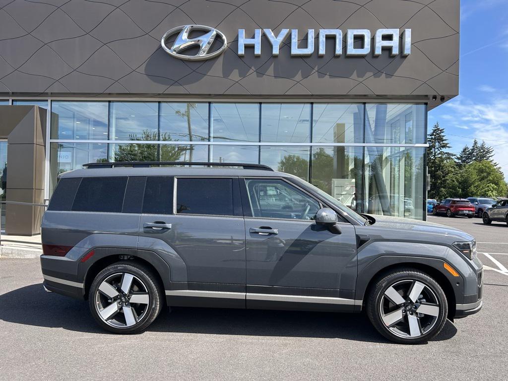 2025 Hyundai Santa Fe Limited photo 3