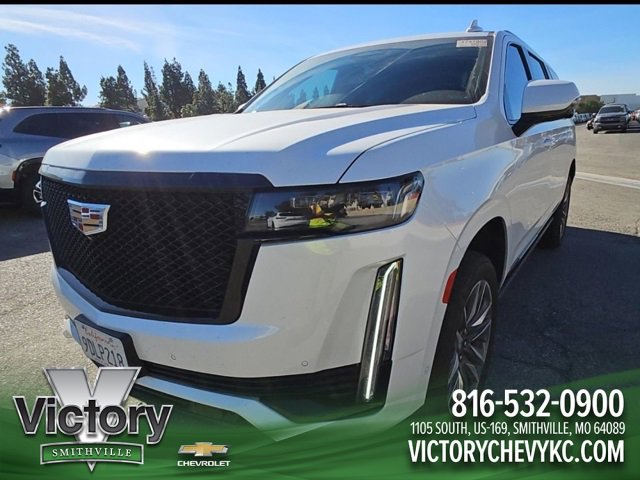 2023 Cadillac Escalade ESV Sport Platinum's photo