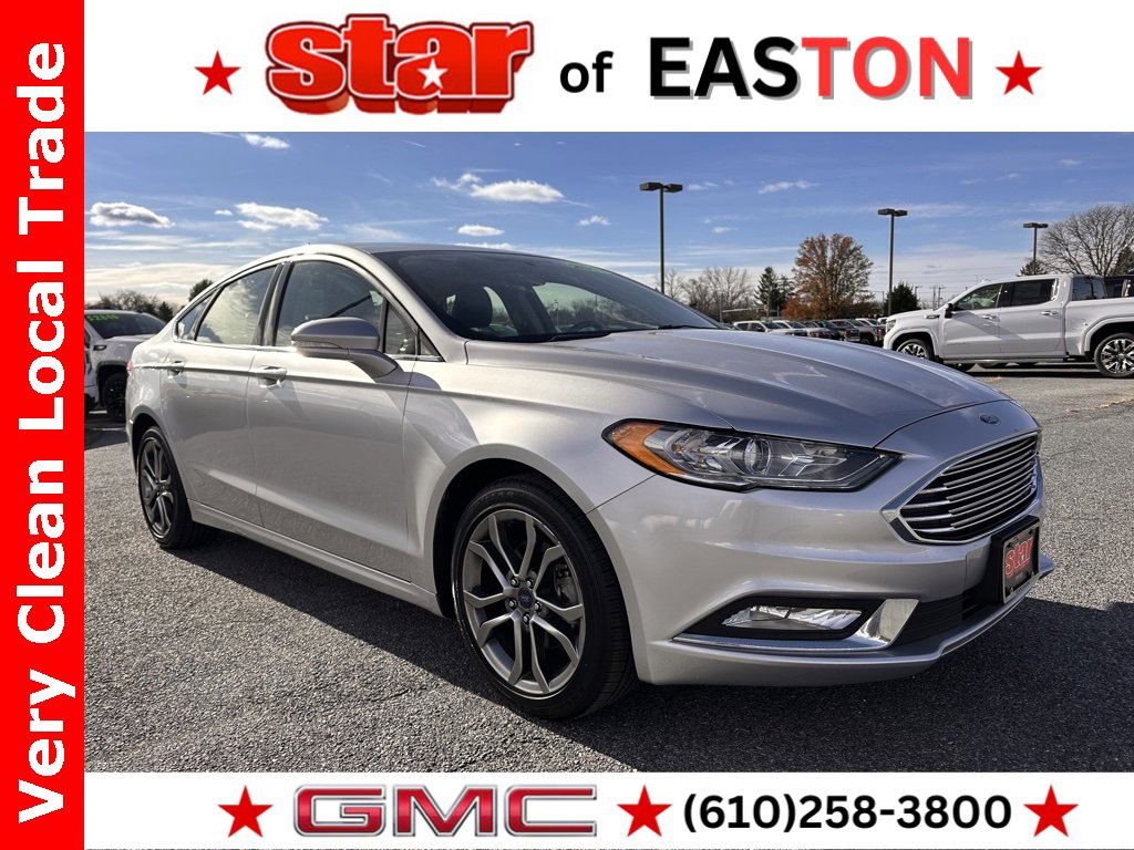 2017 Ford Fusion SE's photo
