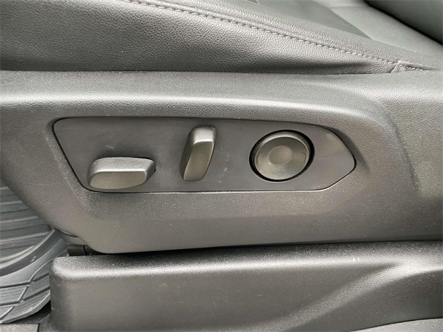 2021 Chevrolet Suburban Z71 photo 22