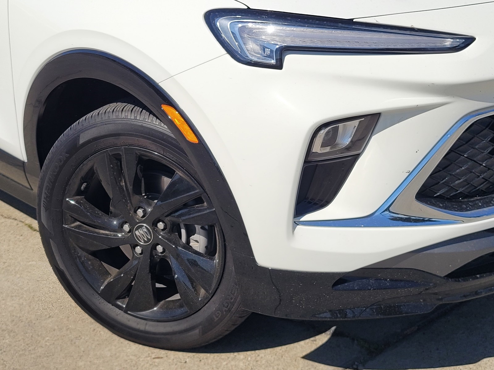 2024 Buick Encore GX Sport Touring photo 5