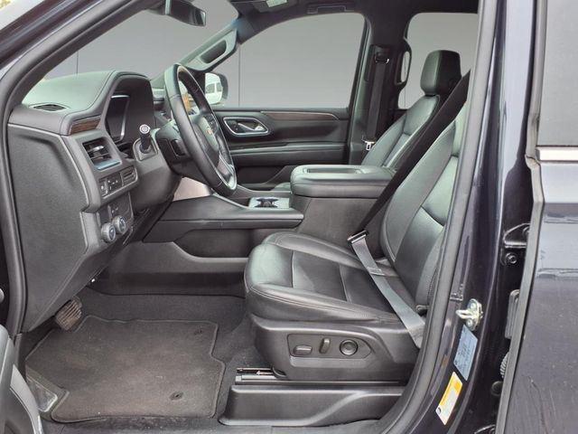 2023 Chevrolet Suburban LT photo 18