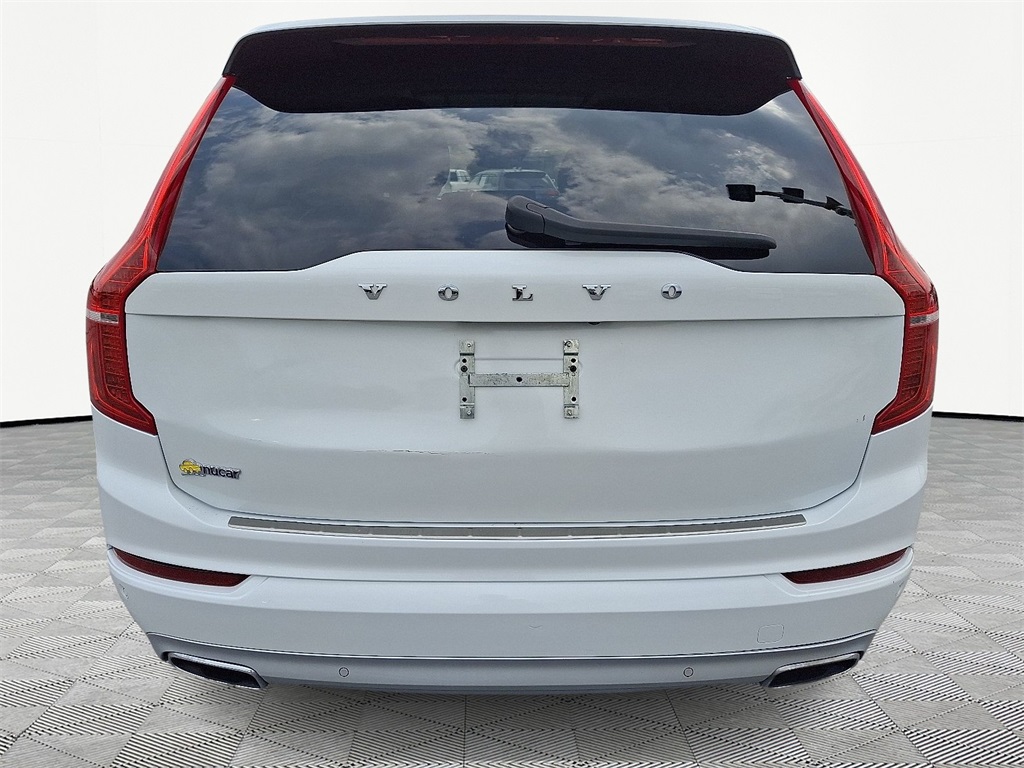 2020 Volvo XC90 T5 Momentum photo 5