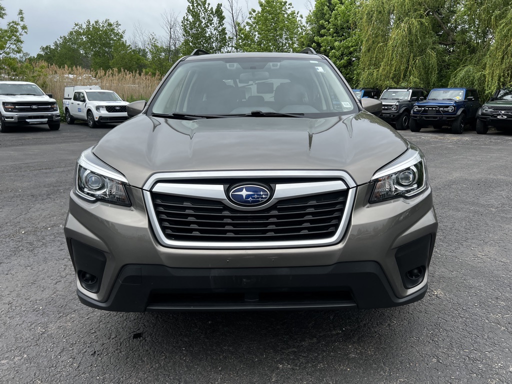 2020 Subaru Forester Premium photo 15