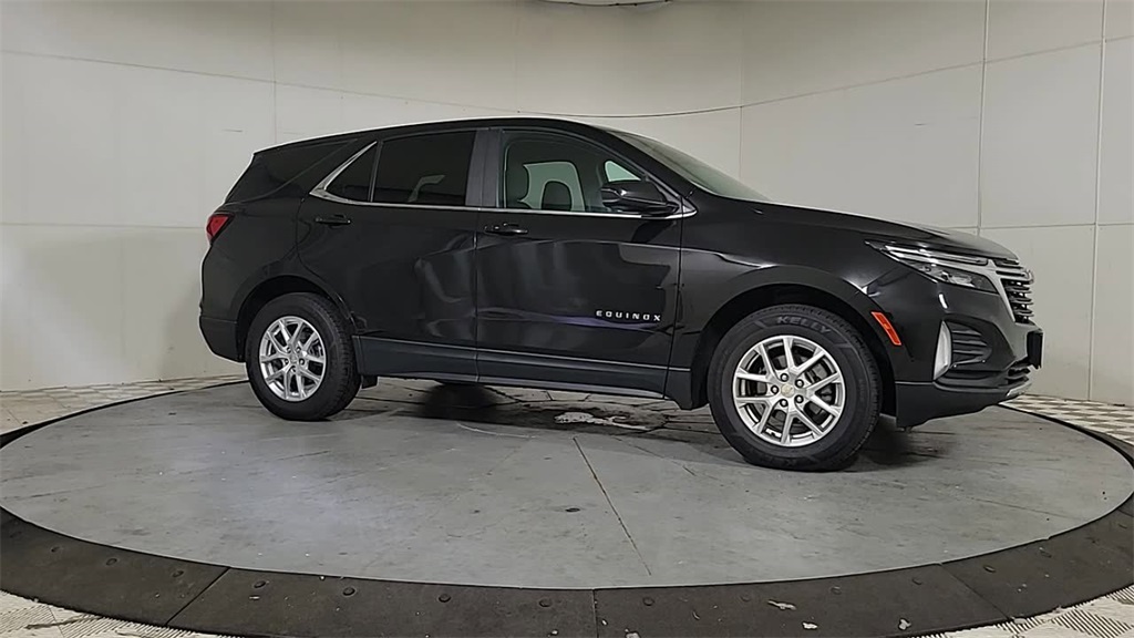 2022 CHEVROLET EQUINOX - Image 9