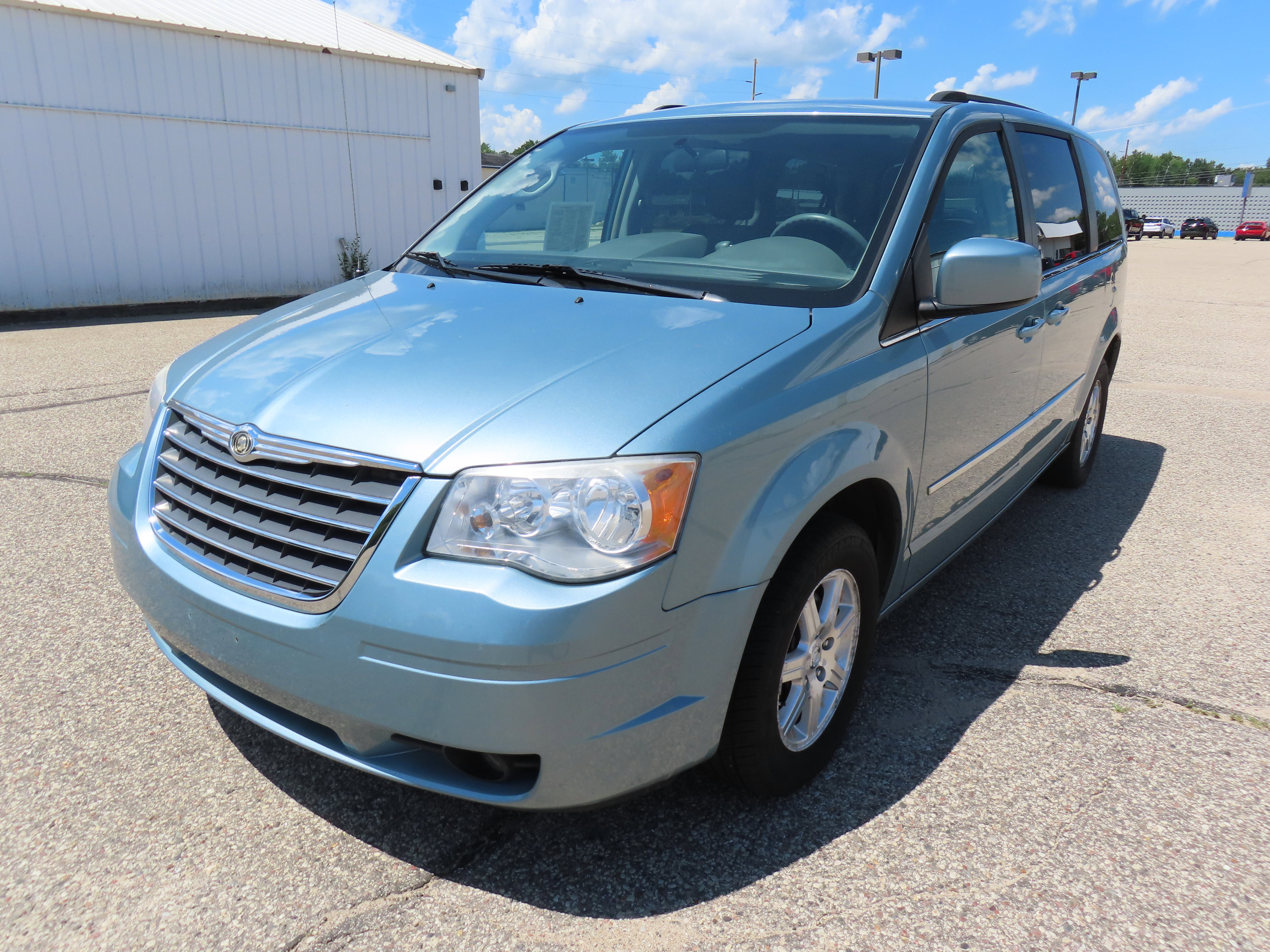 2009 Chrysler Town & Country