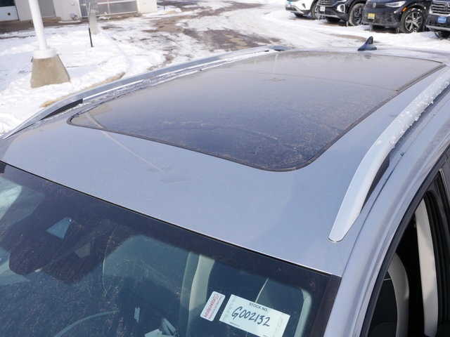 2025 Volkswagen Taos SE photo 5