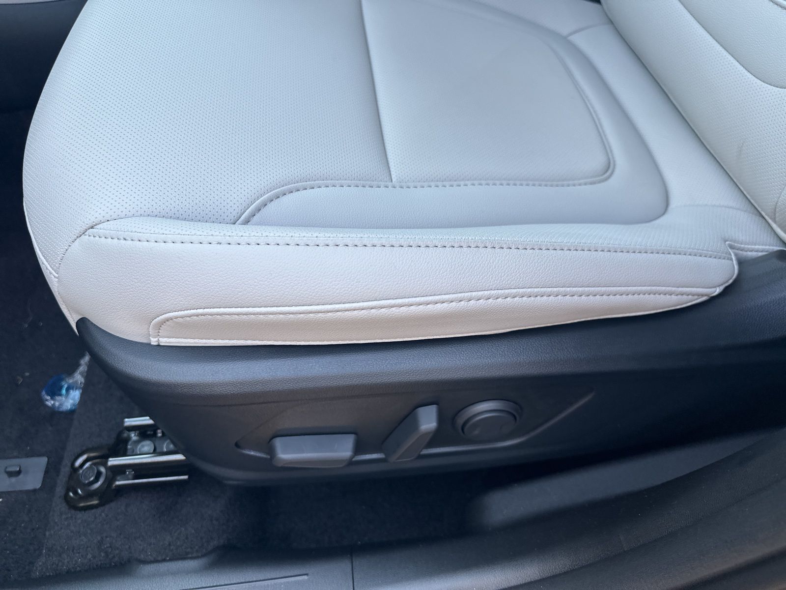 2025 Hyundai Tucson SEL Convenience photo 12