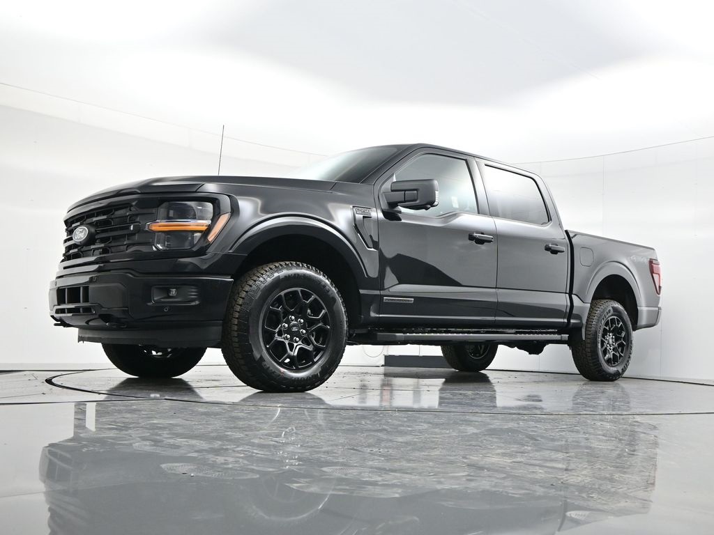 2025 Ford F-150 XLT photo 30