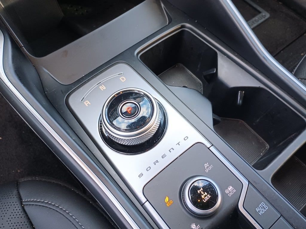 2023 Kia Sorento Hybrid EX photo 15
