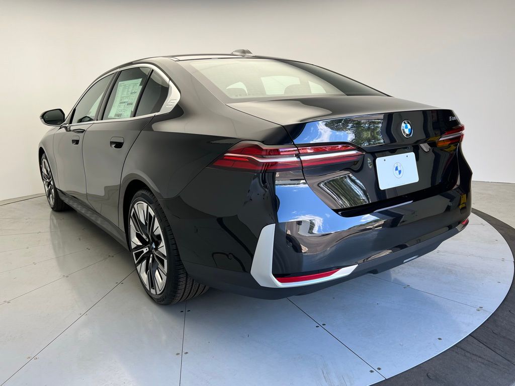 2025 Bmw 530i photo 4
