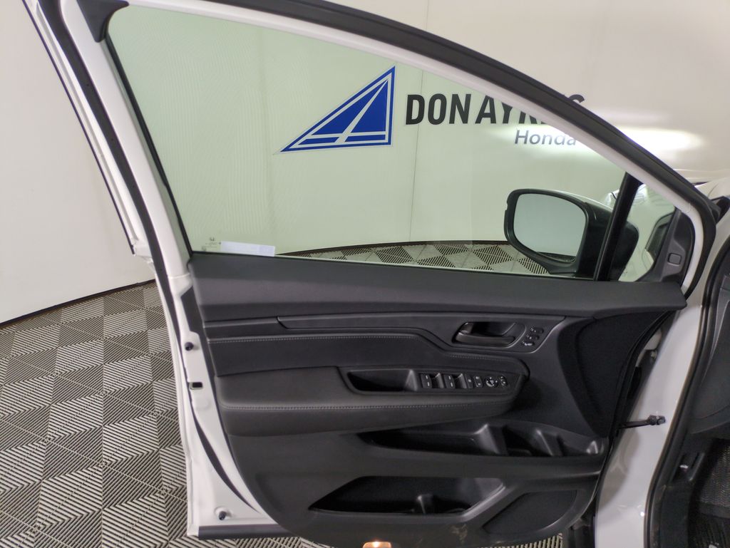 2026 Honda Odyssey EX-L photo 10