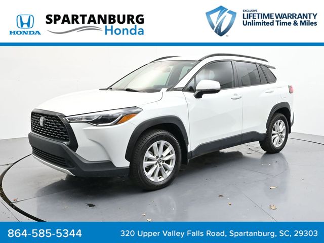 2023 Toyota Corolla Cross LE