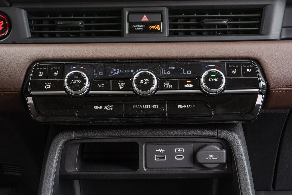 2025 Honda Pilot Elite photo 21