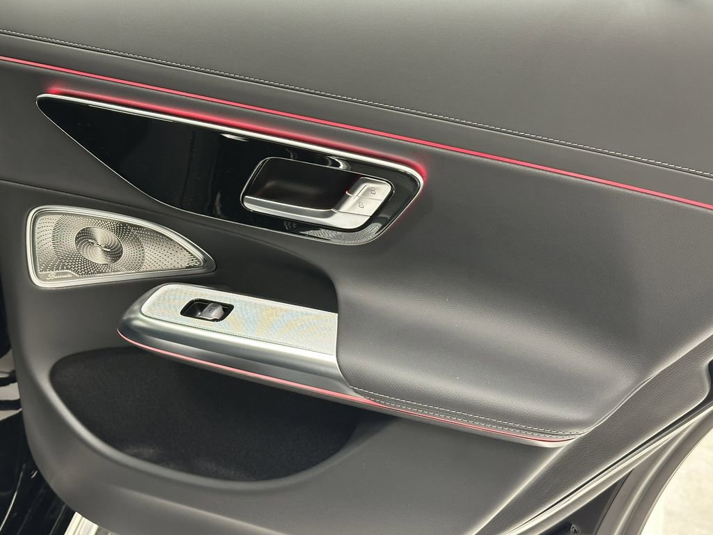 2026 Mercedes Benz E 450 4MATIC photo 20