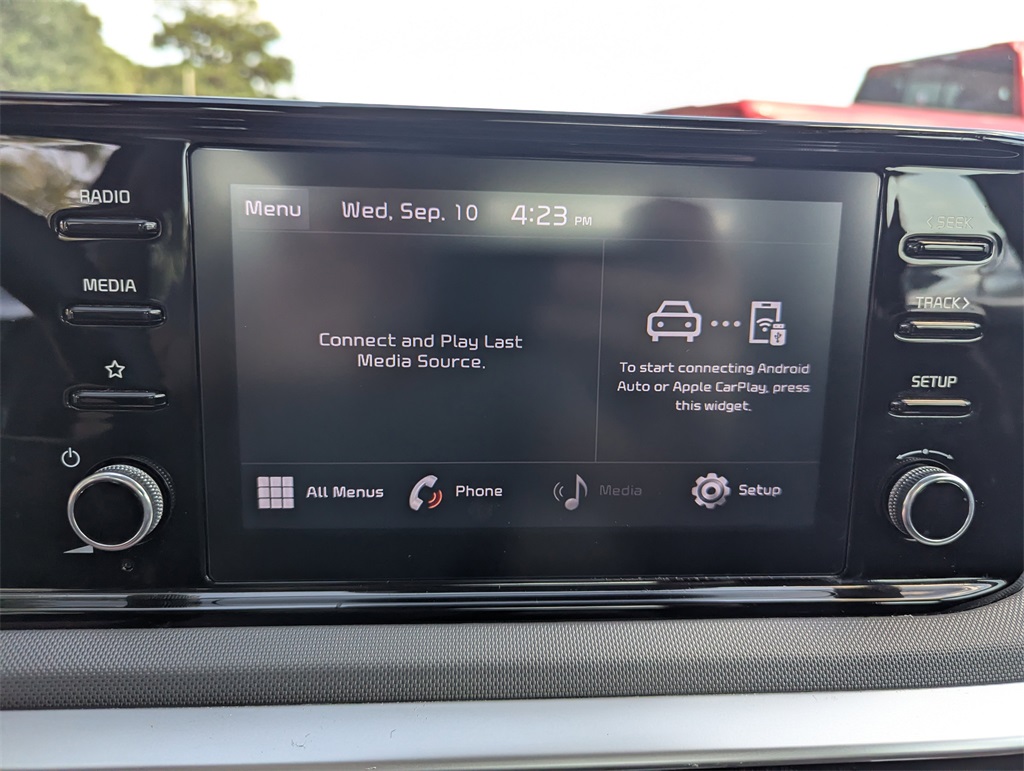 2023 Kia K5 LXS photo 24