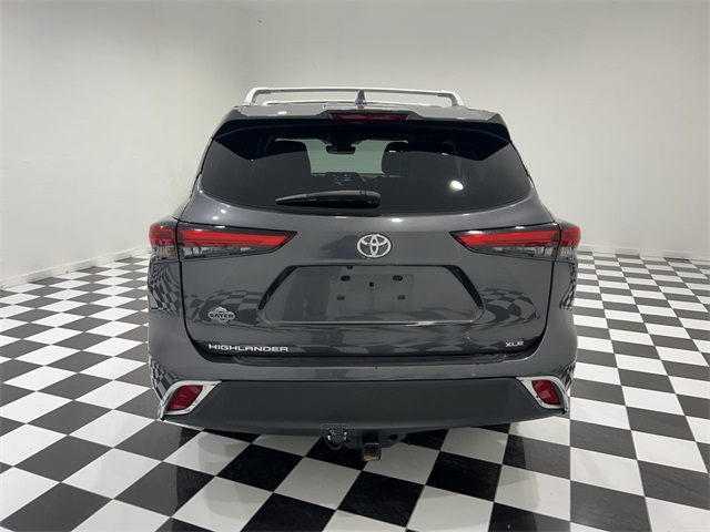 2022 Toyota Highlander XLE photo 4