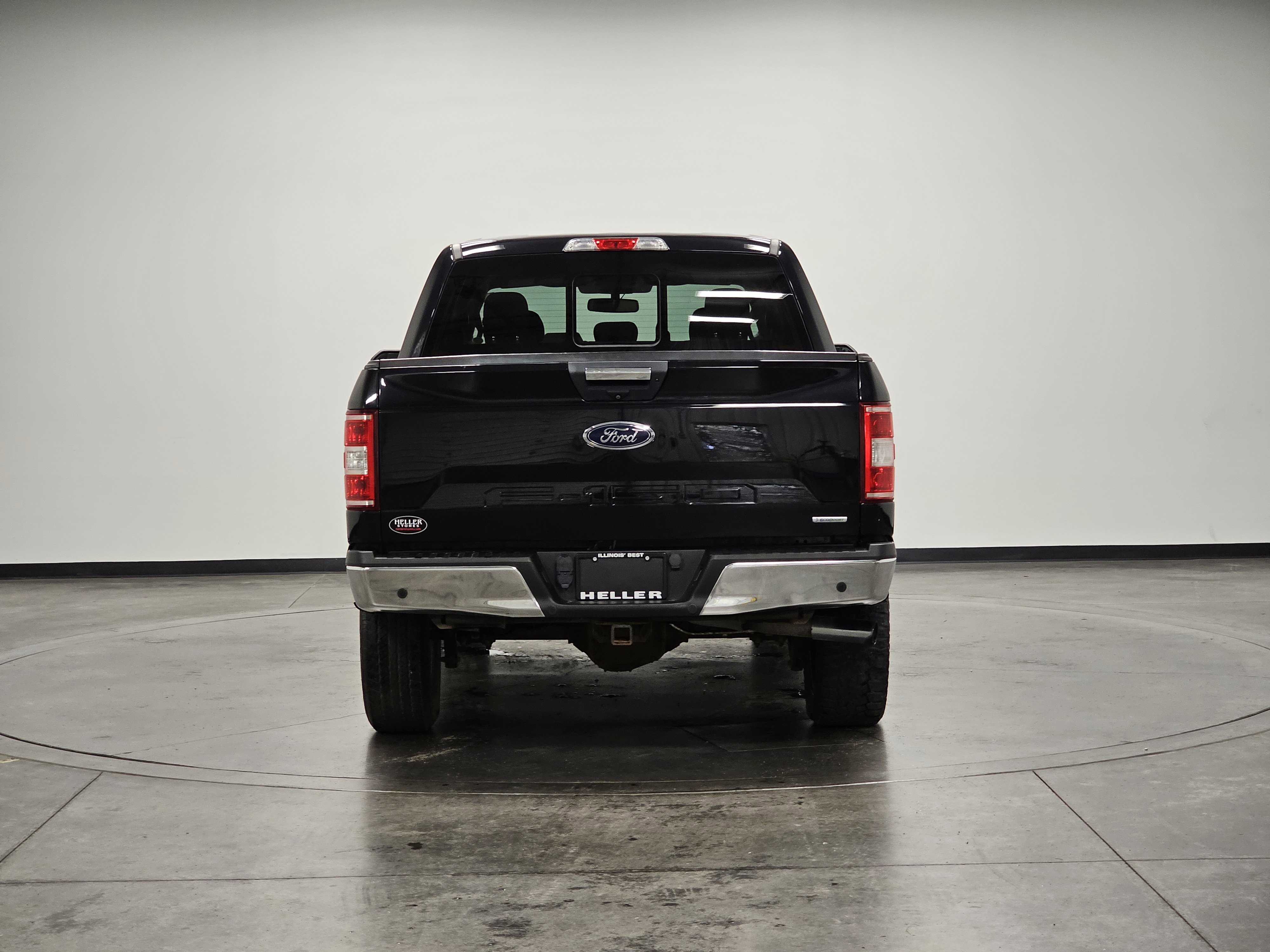 2019 Ford F-150 XLT photo 3