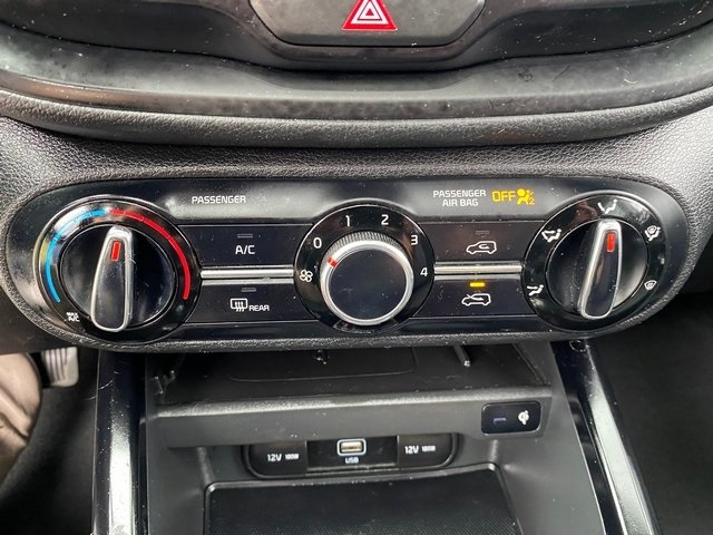 2020 Kia Soul GT-Line photo 12