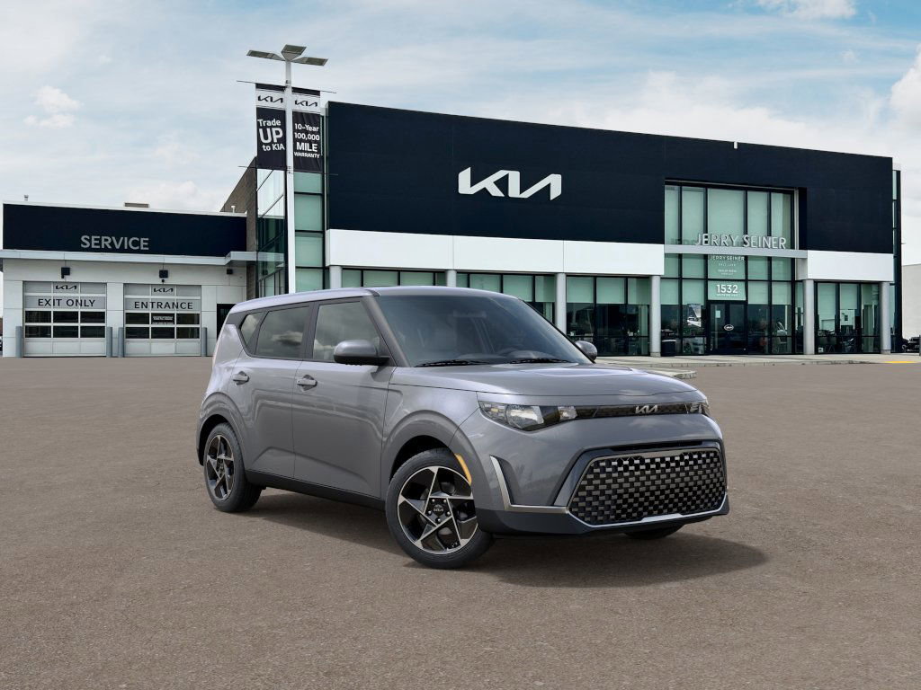 2025 Kia Soul EX photo 4