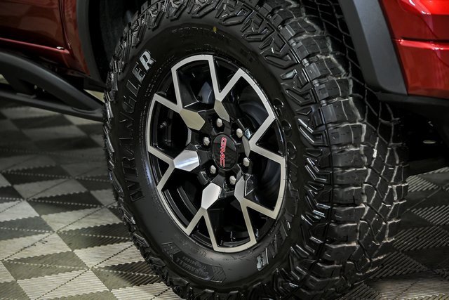 2026 Gmc Canyon AT4X photo 3