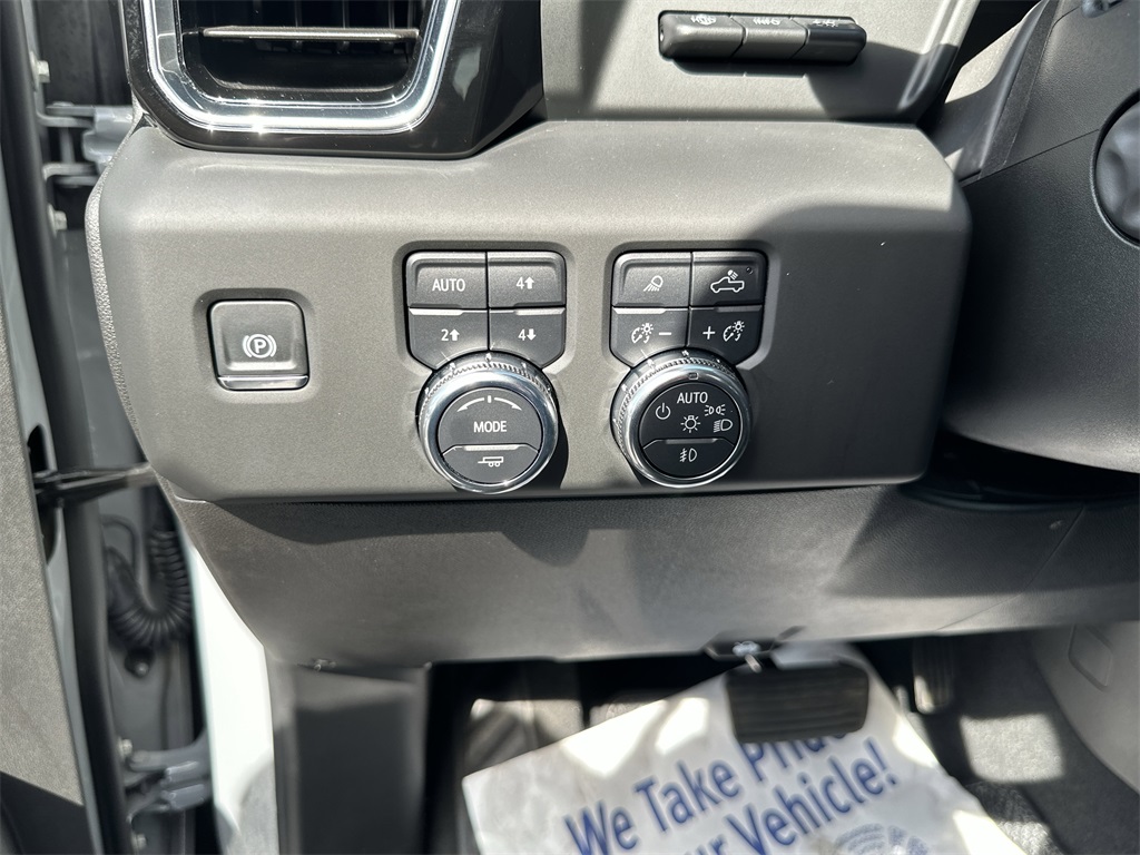 2025 GMC SIERRA - Image 15