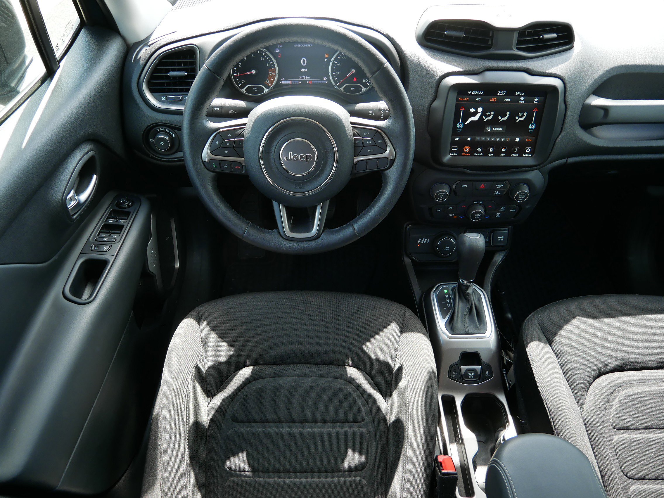 2022 Jeep Renegade Latitude photo 13