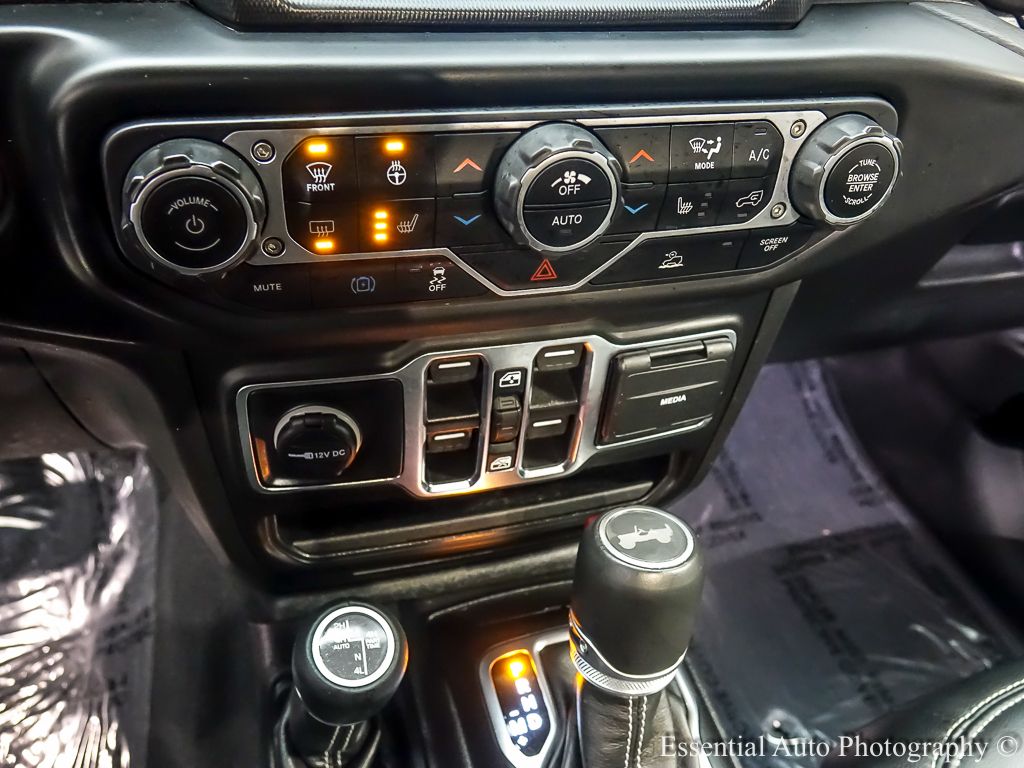 2022 JEEP WRANGLER - Image 17