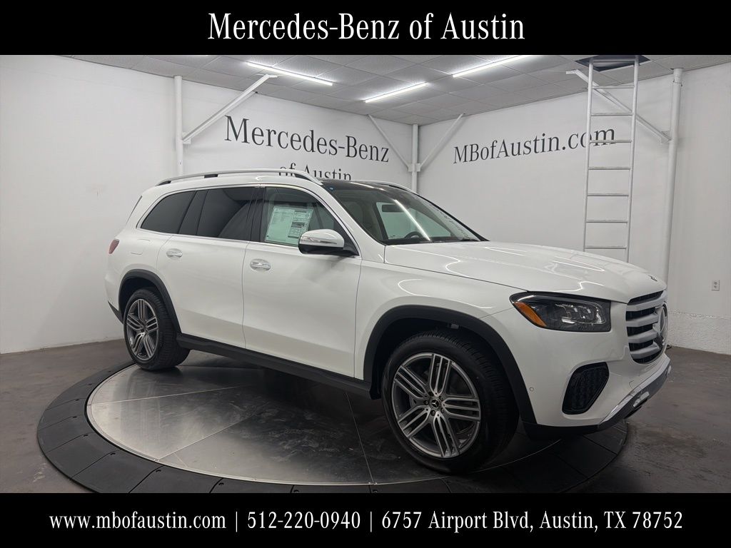 2026 Mercedes-Benz GLS Base's photo