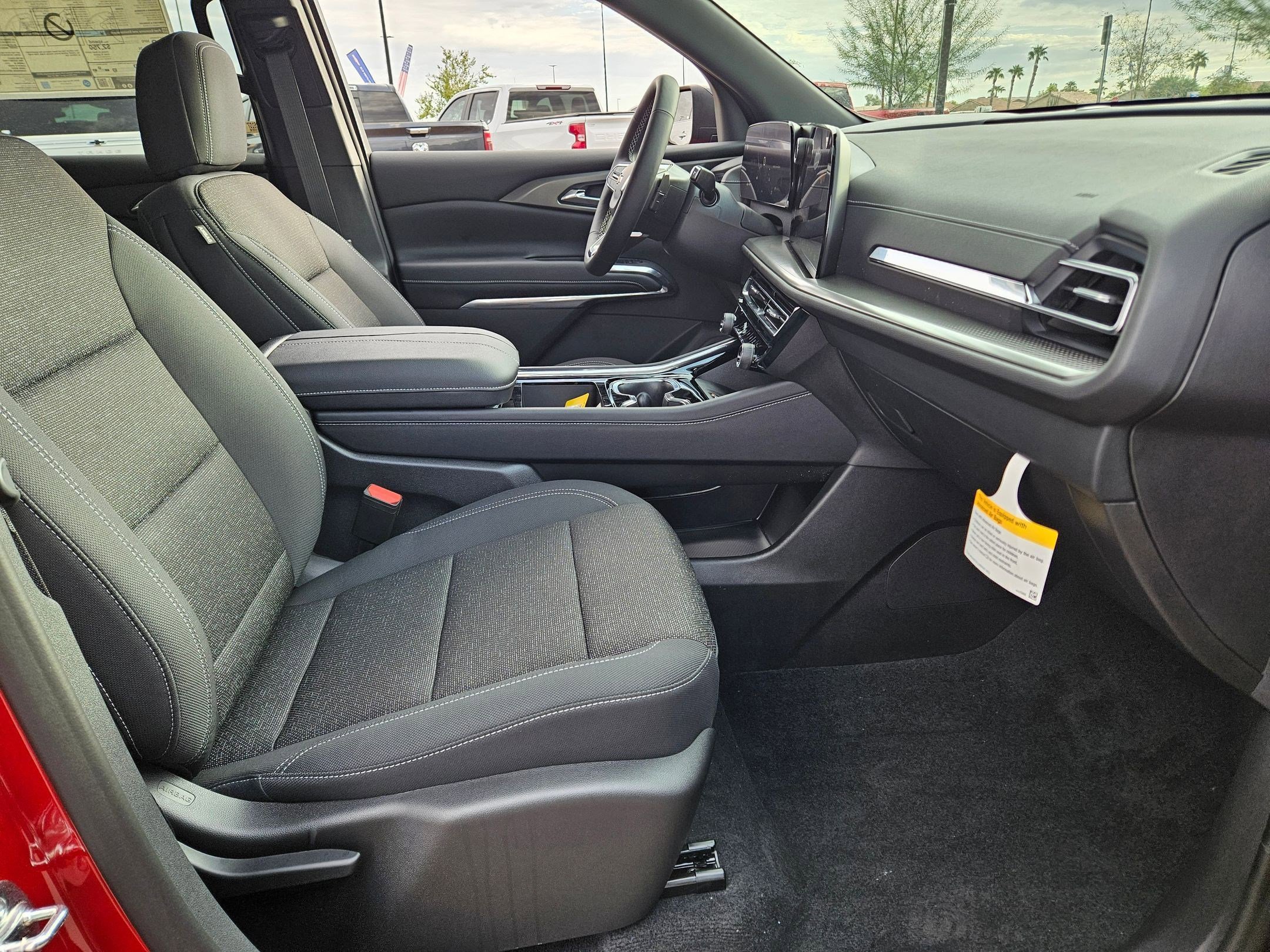 2026 Chevrolet Traverse photo 15