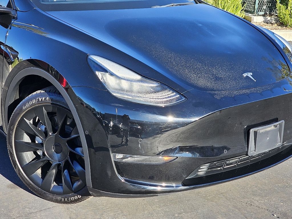 2021 Tesla Model Y Long Range photo 3