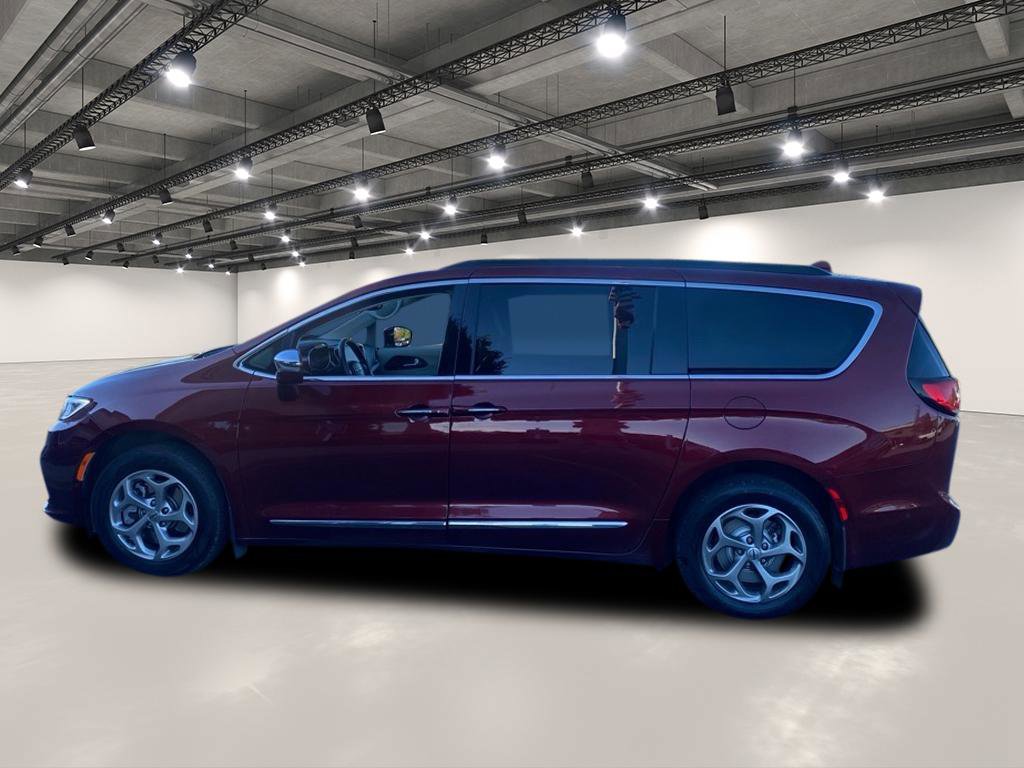 2022 Chrysler Pacifica Limited photo 4