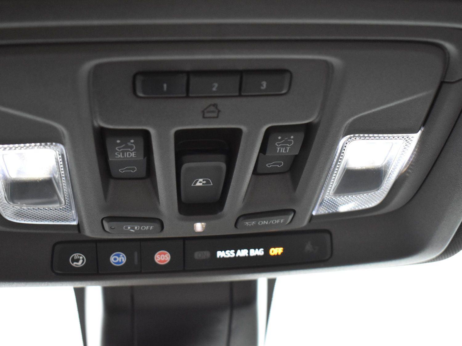 2022 Chevrolet Silverado 1500 LTZ photo 25