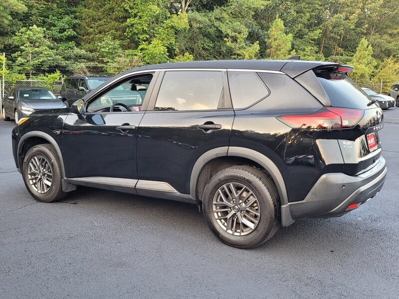 2021 Nissan Rogue S photo 2