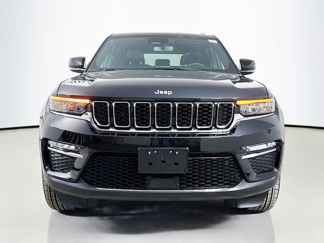 2025 Jeep Grand Cherokee Limited photo 2