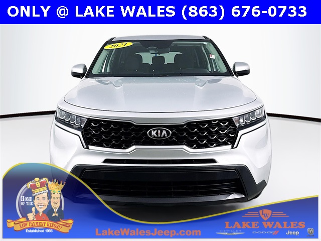 2021 Kia Sorento LX photo 2