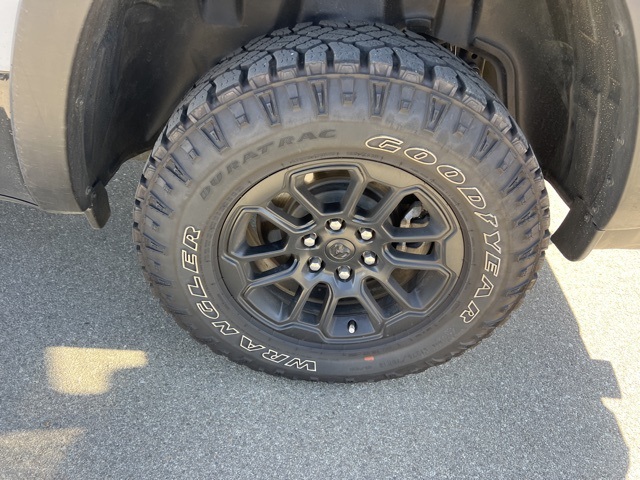 2025 Ram 1500 Rebel photo 14